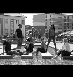 Ewing rozjíždí nový startup – sociální Jollor